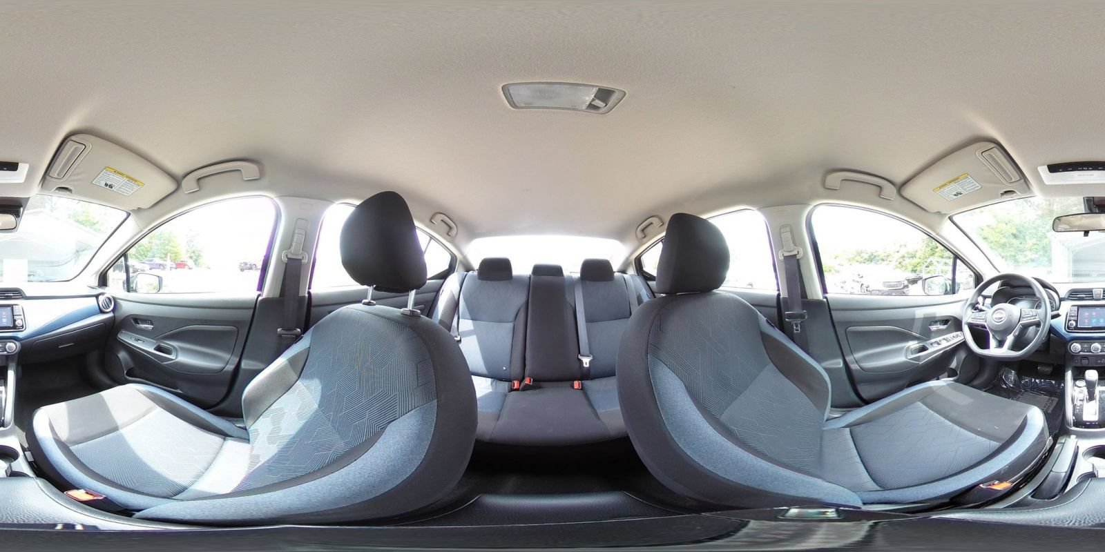 Used 2025 Nissan Versa SV FWD image 38