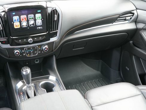 Used 2018 Chevrolet Traverse LT FWD image 29