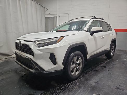 New 2025 Toyota RAV4 XLE image 3