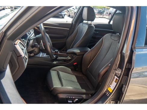 Used 2016 BMW 328i xDrive Sedan AWD/4WD image 8