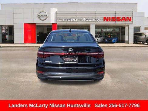 Used 2025 Volkswagen Jetta S FWD image 5