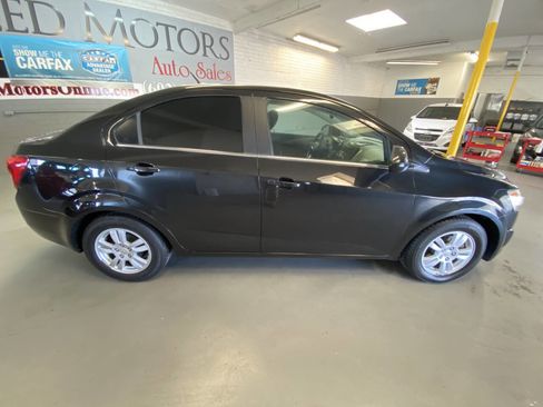 Used 2013 Chevrolet Sonic LT image 20