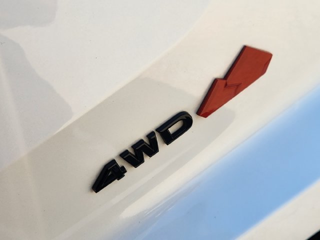 Used 2026 Nissan Pathfinder Rock Creek AWD/4WD image 12