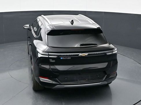 Used 2024 Chevrolet Equinox EV LT w/ Active Safety Package 3 FWD image 31