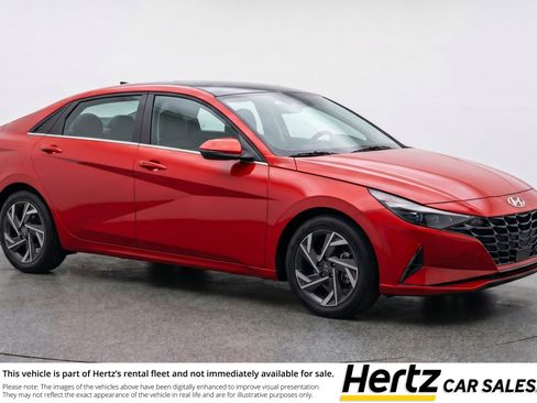Used 2025 Hyundai Elantra SEL FWD image 1