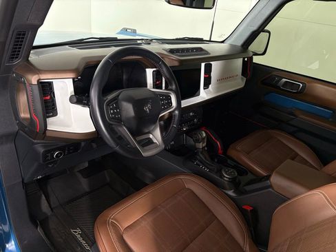 Used 2024 Ford Bronco Heritage Edition AWD/4WD image 16