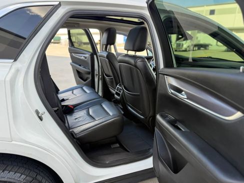 Used 2018 Cadillac XT5 Luxury w/ Driver Awareness Package image 23