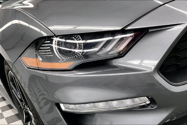 Used 2023 Ford Mustang Premium RWD image 31