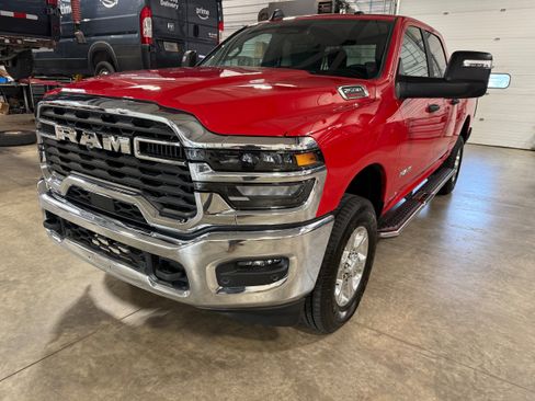Used 2026 RAM 2500 Big Horn AWD/4WD image 36