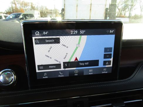 Used 2022 Lincoln Corsair Reserve image 15