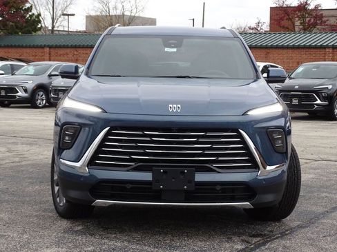 New 2025 Buick Enclave Preferred w/ Super Cruise Package image 5