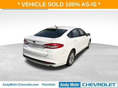 Used 2017 Ford Fusion SE FWD image 6