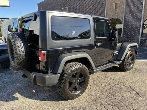 Used 2017 Jeep Wrangler Sport w/ Quick Order Package 24S AWD/4WD image 4