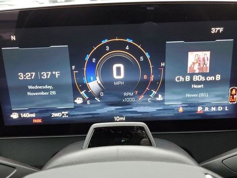 New 2026 Chevrolet Traverse Z71 w/ Enhanced Driving Package image 11