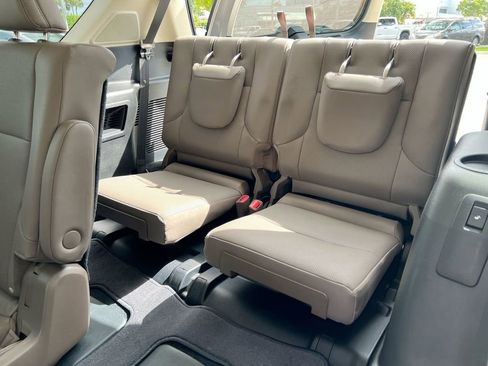 Certified 2023 Lexus GX 460 Premium w/ Accessory Package AWD/4WD image 23