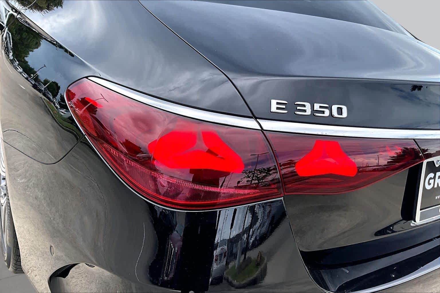 Used 2025 Mercedes-Benz E 350 Sedan image 26