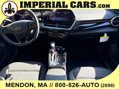 New 2026 Chevrolet Trax RS w/ Driver Confidence Package FWD image 17