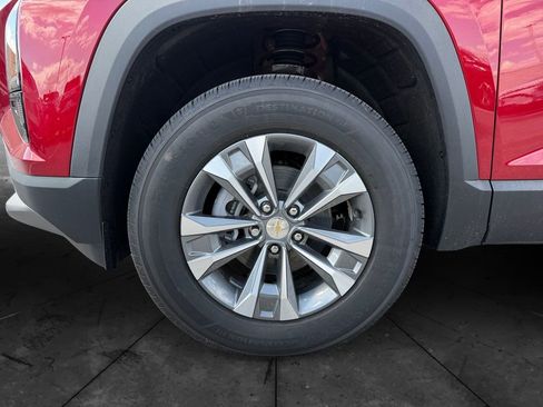 New 2026 Chevrolet Equinox LT FWD image 14