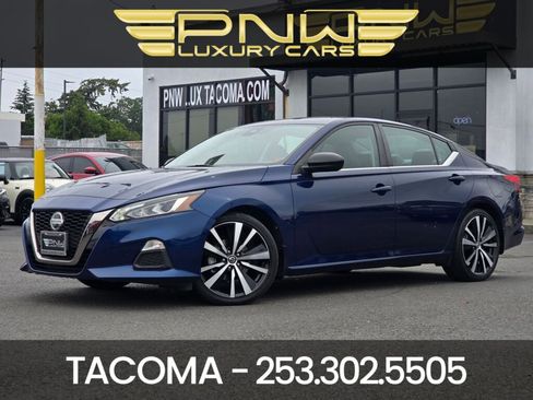 Used 2022 Nissan Altima 2.5 SR FWD image 1