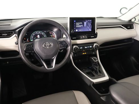 Used 2024 Toyota RAV4 XLE Premium FWD image 2