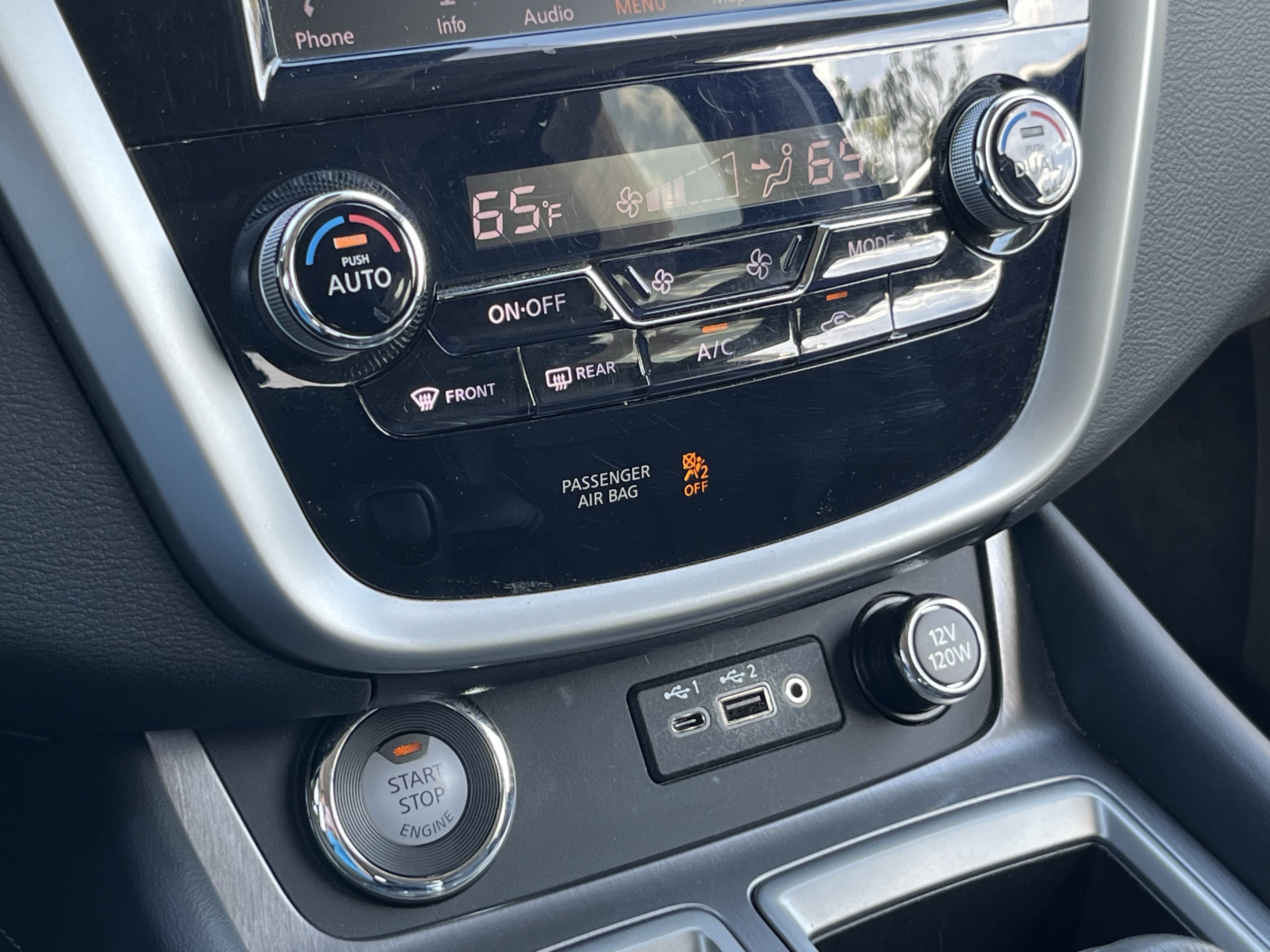 Used 2020 Nissan Murano SL w/ Moonroof Package AWD/4WD image 25