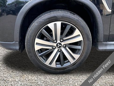 Used 2020 Mitsubishi Outlander Sport SE AWD/4WD image 9