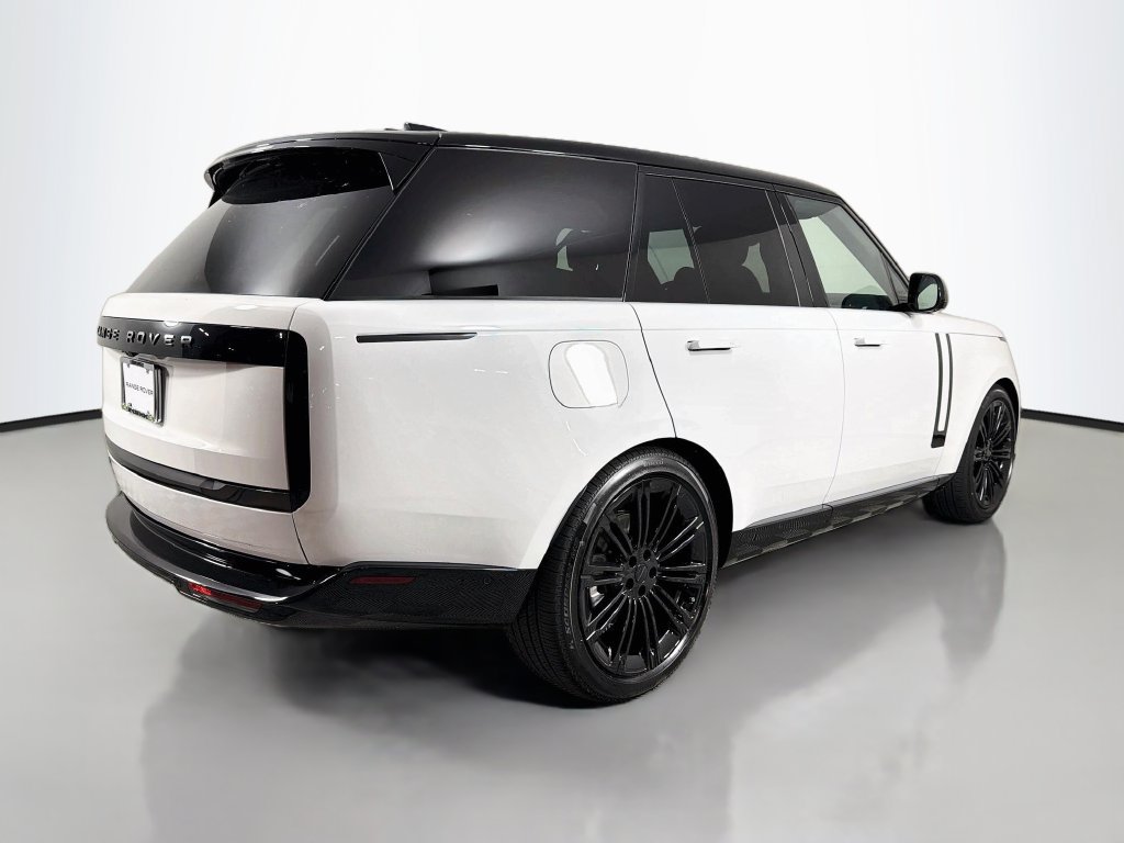 New 2026 Land Rover Range Rover SE AWD/4WD image 5