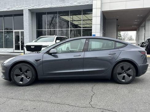 Used 2023 Tesla Model 3 Standard Range image 22
