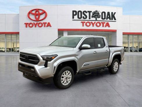 New 2026 Toyota Tacoma SR5 AWD/4WD image 3