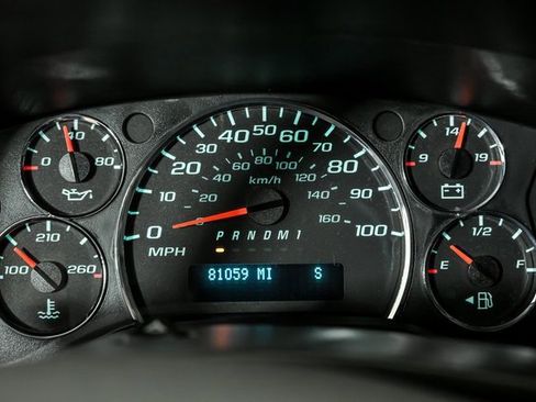 Used 2018 Chevrolet Express 3500 LT w/ LT Preferred Equipment Group image 16