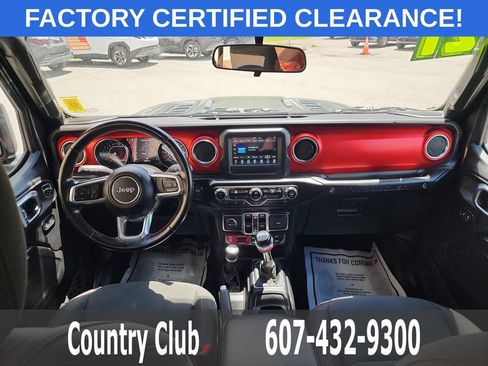 Used 2021 Jeep Wrangler Unlimited Rubicon AWD/4WD image 25