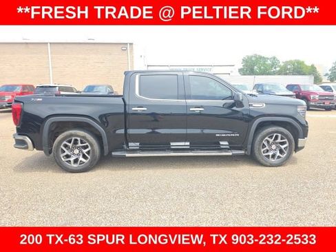 Used 2022 GMC Sierra 1500 SLT AWD/4WD image 12
