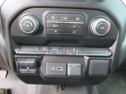 Certified 2023 Chevrolet Silverado 2500 LT AWD/4WD image 30