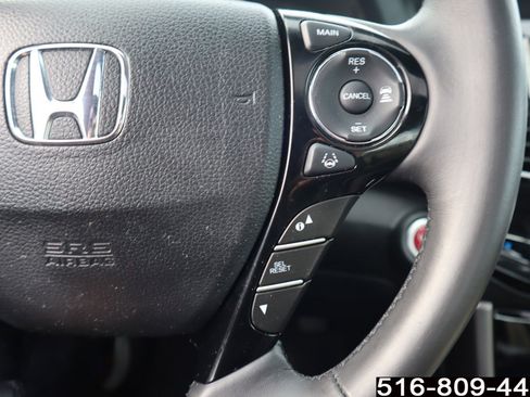 Used 2017 Honda Accord Touring image 20