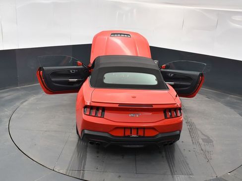 Used 2024 Ford Mustang GT Premium image 11