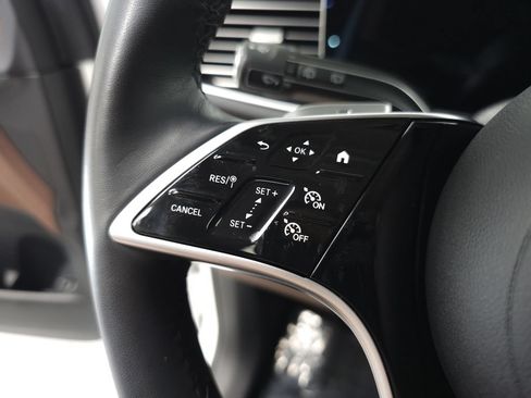 Certified 2026 Mercedes-Benz GLE 350 4MATIC image 11