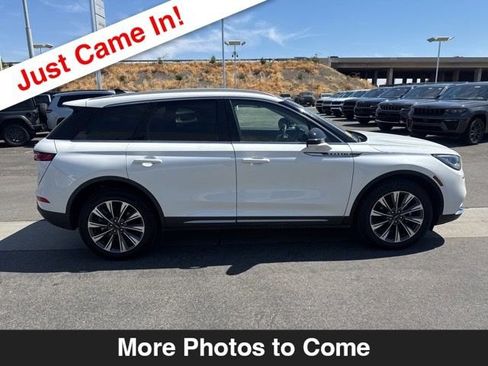 Used 2020 Lincoln Corsair Reserve image 7