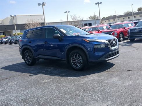 Used 2021 Nissan Rogue S image 3