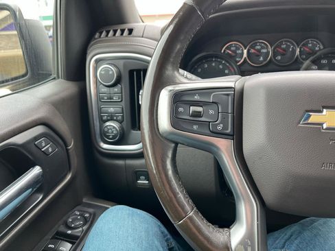 Used 2019 Chevrolet Silverado 1500 LT w/ All-Star Edition image 12
