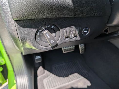 Used 2019 Dodge Challenger R/T Scat Pack w/ Plus Package RWD image 23