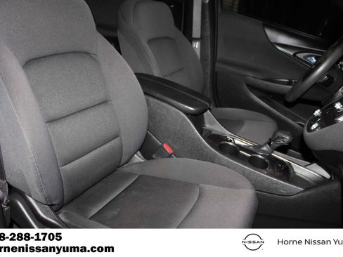 Used 2022 Chevrolet Malibu LT FWD image 6
