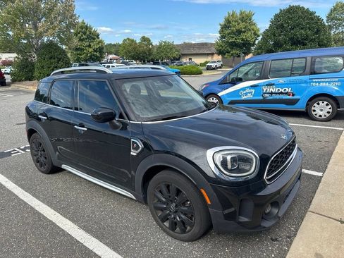 Used 2024 MINI Cooper Countryman S FWD image 2