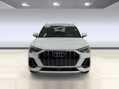 Used 2025 Audi Q3 2.0T Premium AWD/4WD image 5