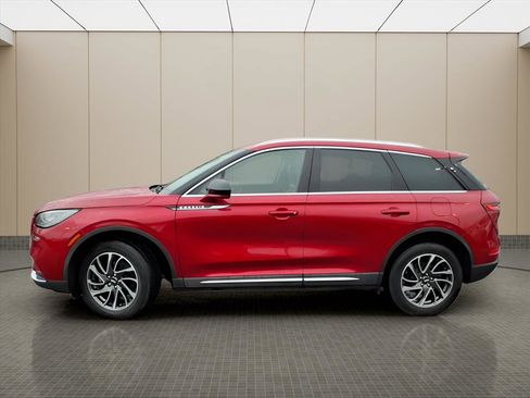 Used 2020 Lincoln Corsair AWD w/ Equipment Group 101A image 3