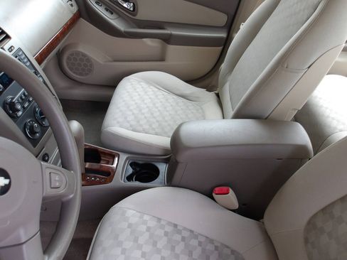 Used 2004 Chevrolet Malibu LS FWD image 14
