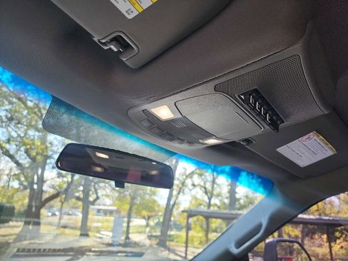 Used 2017 Ford F250 XL w/ Power Equipment Group image 21