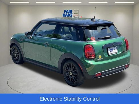 Used 2022 MINI Cooper SE FWD image 9