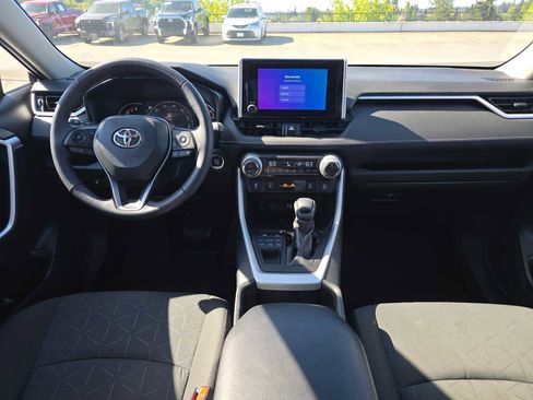 Certified 2023 Toyota RAV4 XLE w/ Convenience Package AWD/4WD image 18