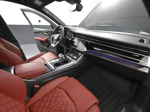 Used 2024 Audi SQ7 Premium Plus image 69