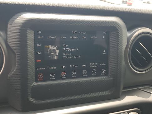Used 2021 Jeep Wrangler Unlimited Sport AWD/4WD image 24